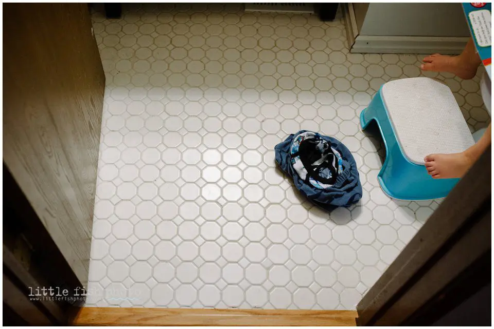 going potty Family Documentary Photography
