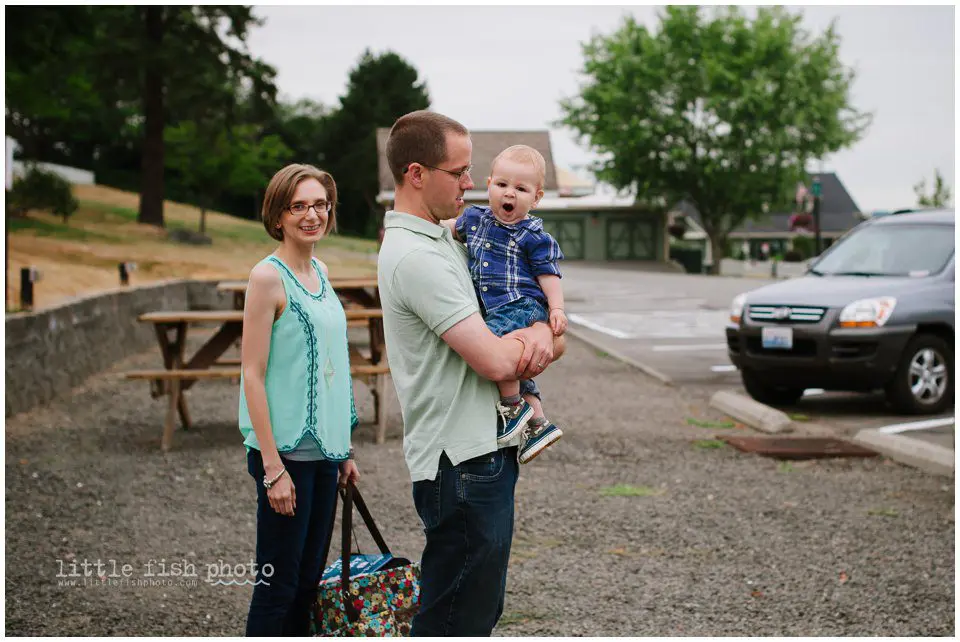 father holds yawning boy - Kitsap Lifestyle photography