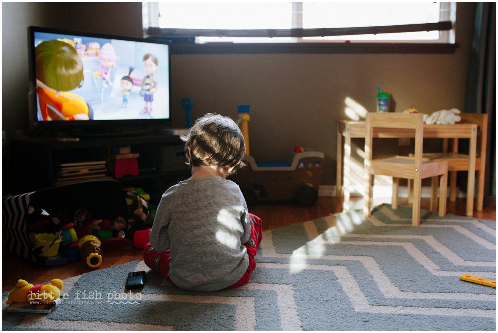 little boy sitting on floor - Kitsap Documentary Family Photographer