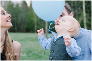 1 year old with blue balloon - Bainbridge Island Lifestyle Family Photographer