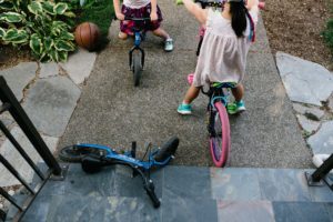 kids on bikes