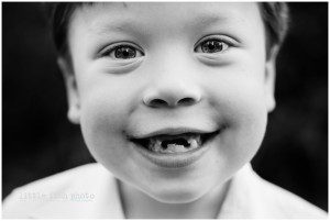 boy with missing teeth - family storytelling photography