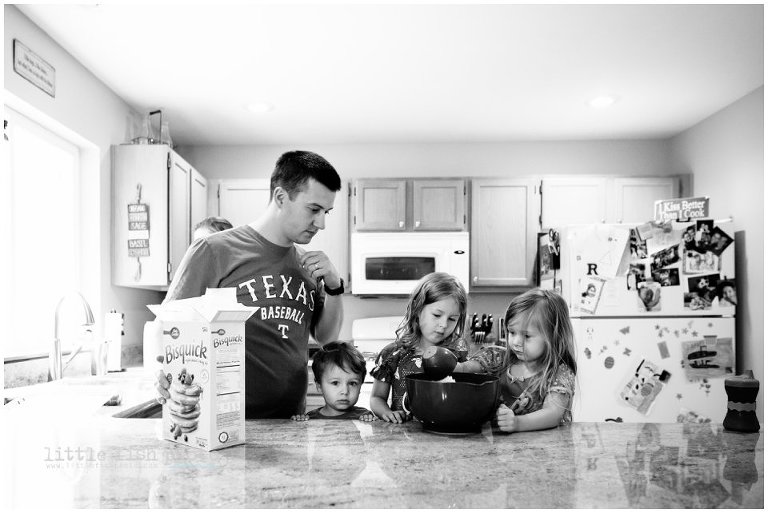 father and kids make pancakes - Family Photography