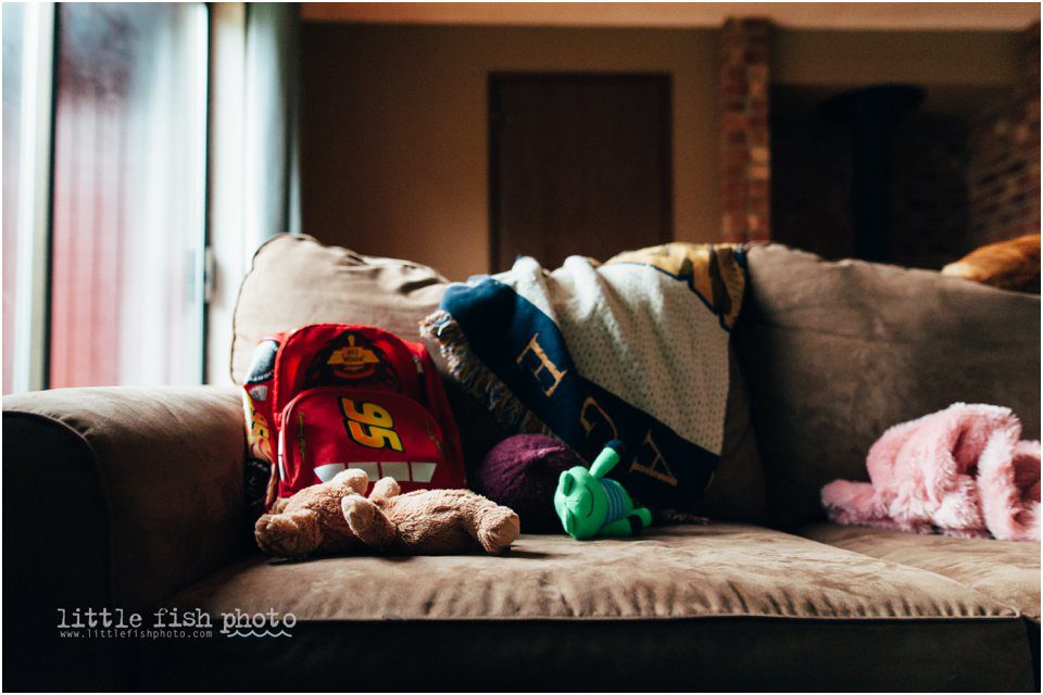 window light on toys