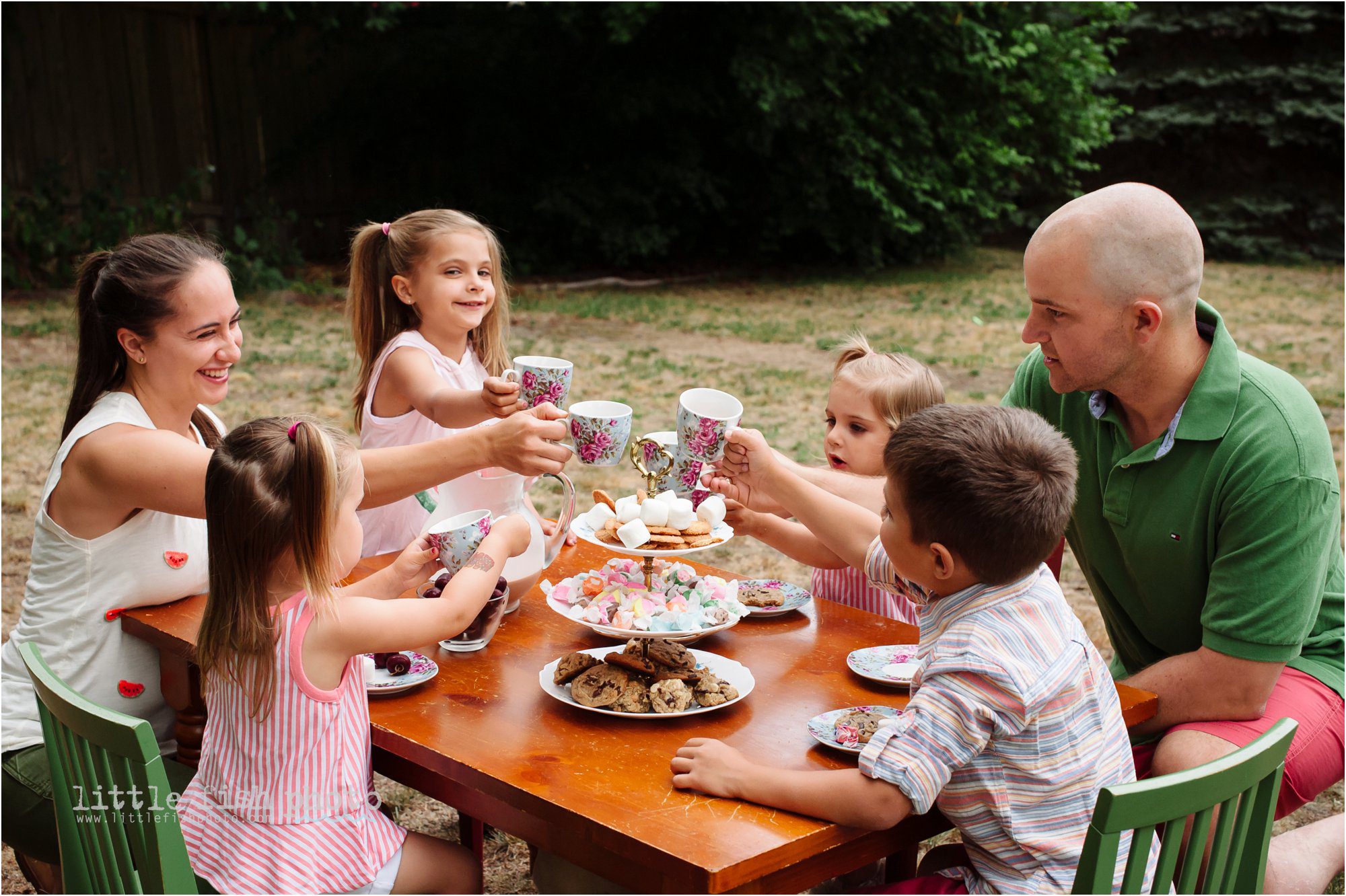 family has tea party - Poulsbo Lifestyle & Documentary Family Photograher
