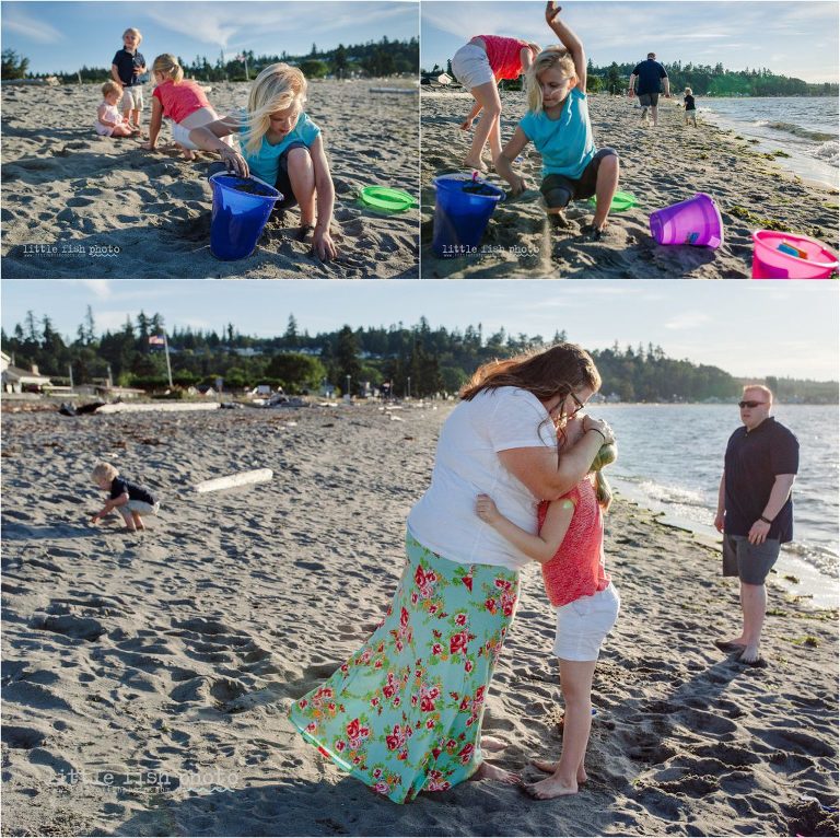 kids play in sand at the beach - Kitsap Lifestyle Family Photographer