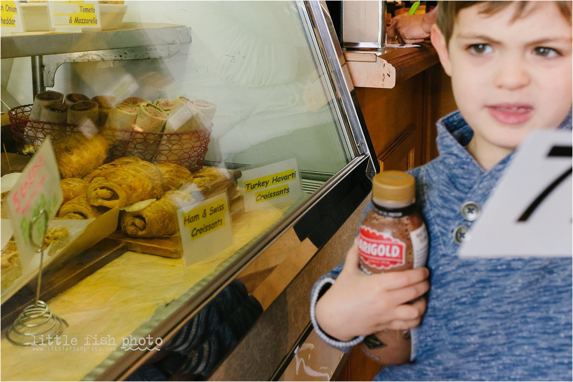 deli case - Documentary Family photography