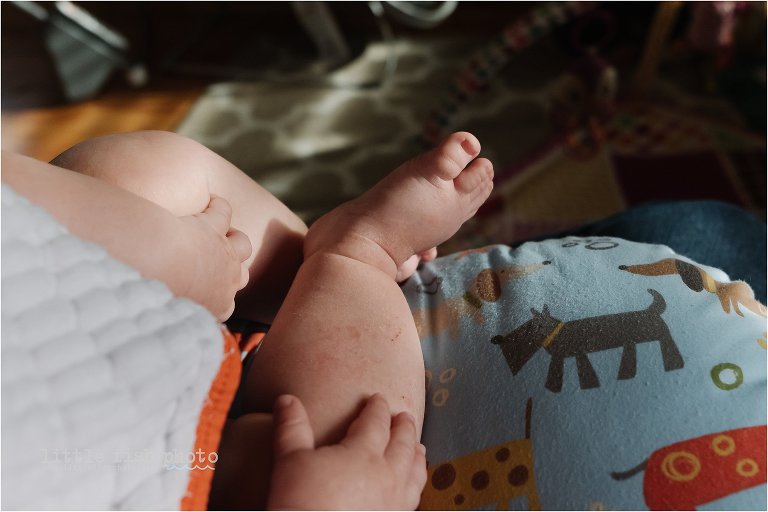 baby feet - Documentary Family Photography